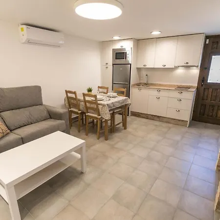 Apartment Plaza